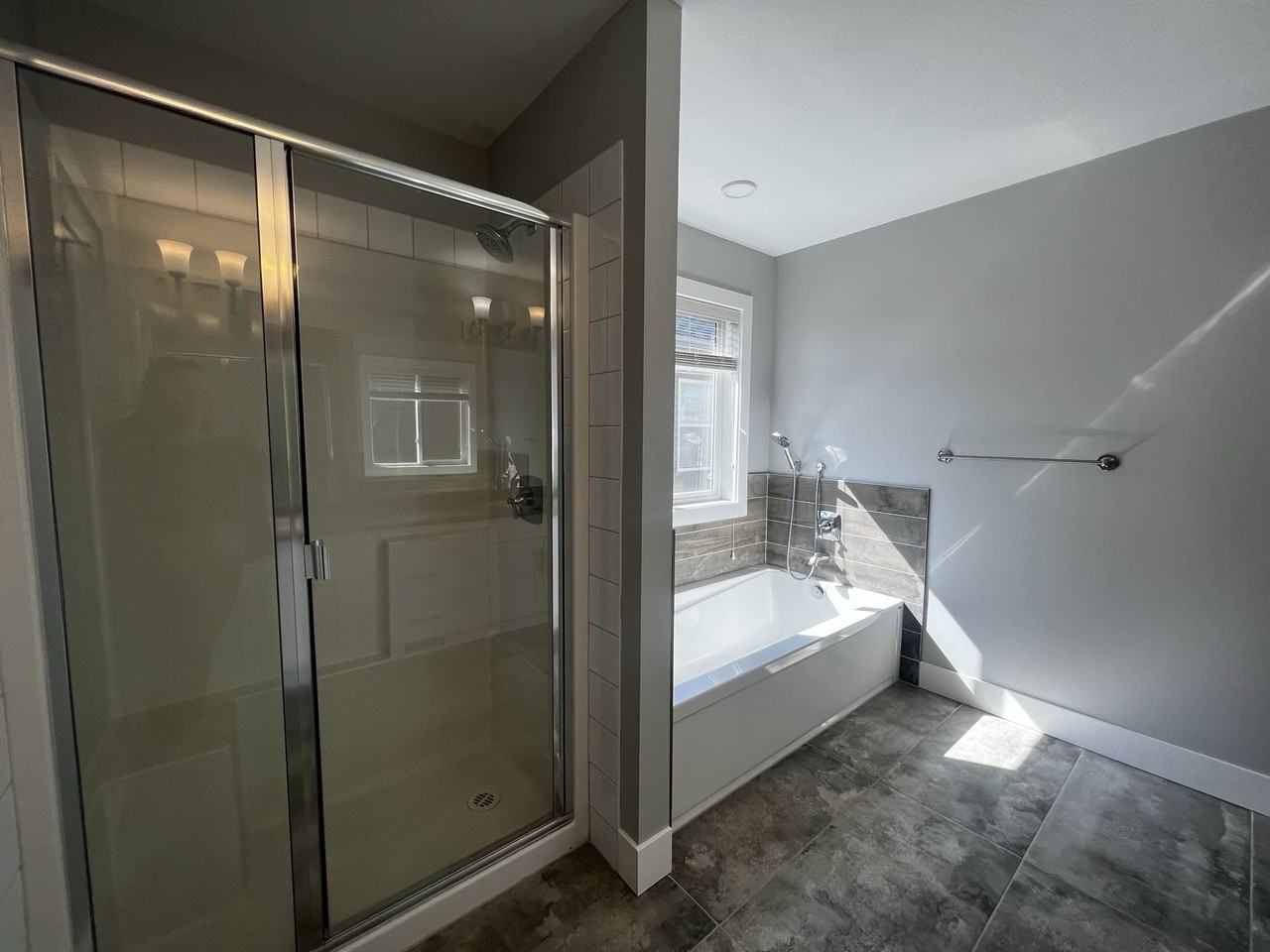 8623 82 St #8623 - Photo 2 of 32