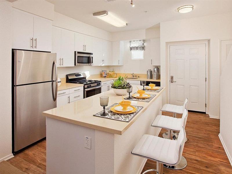 4914 Olive St - Photo 2 of 20