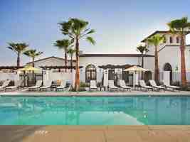 featured image of 4914 Olive St