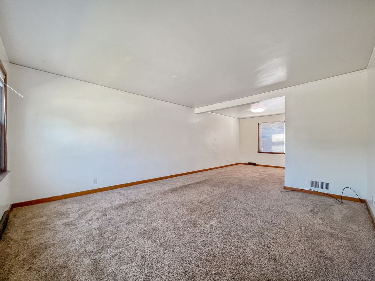 2127-2141 Sunset Drive - Photo 2 of 22