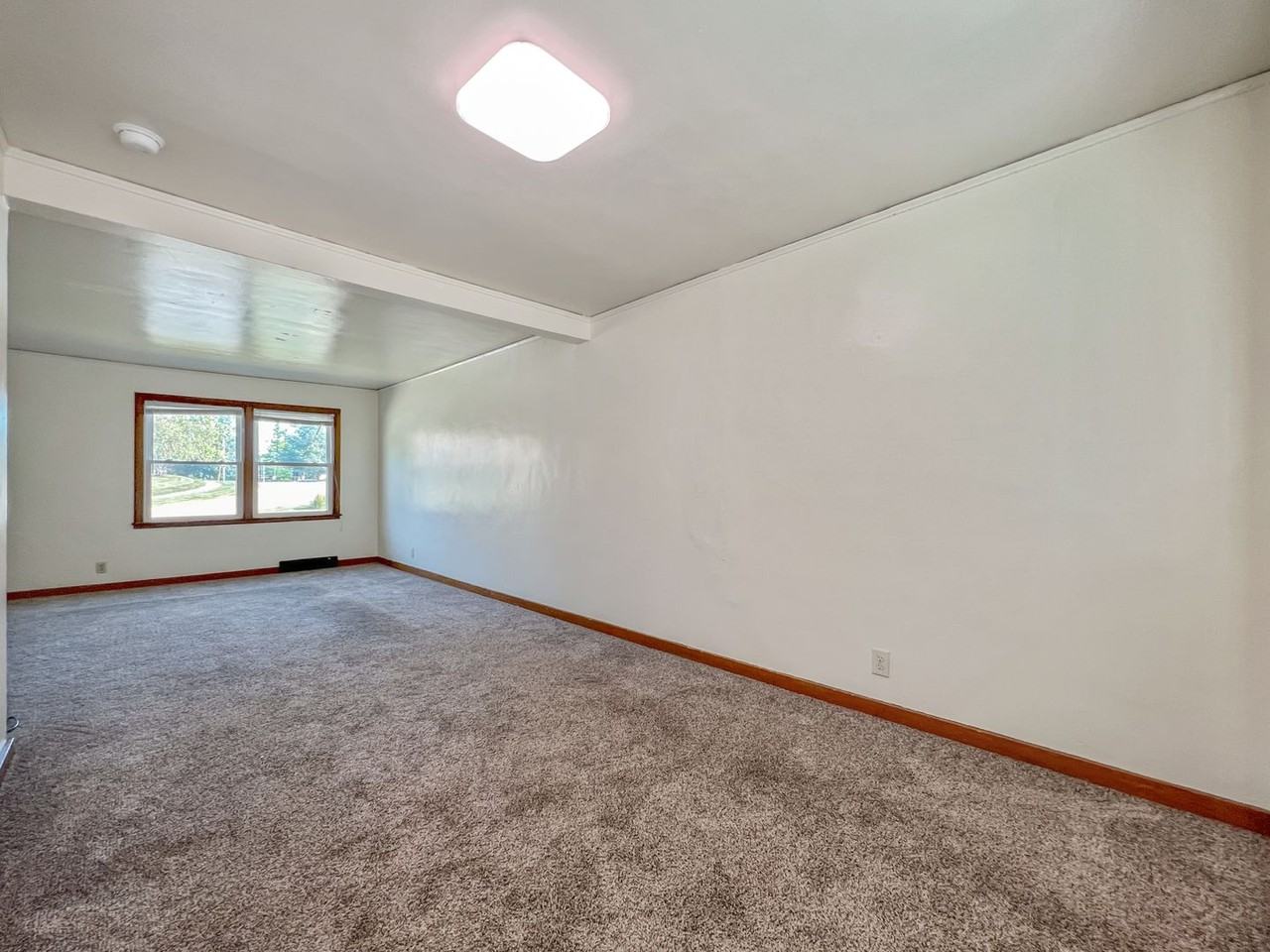 2127-2141 Sunset Drive - Photo 4 of 22