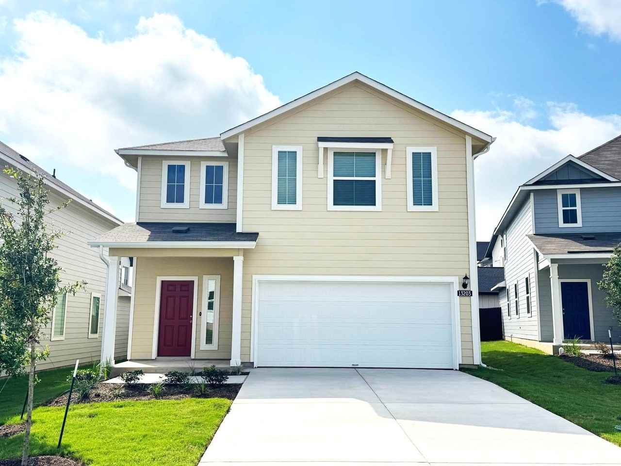 13203 Meersbook Rd - Photo 2 of 28