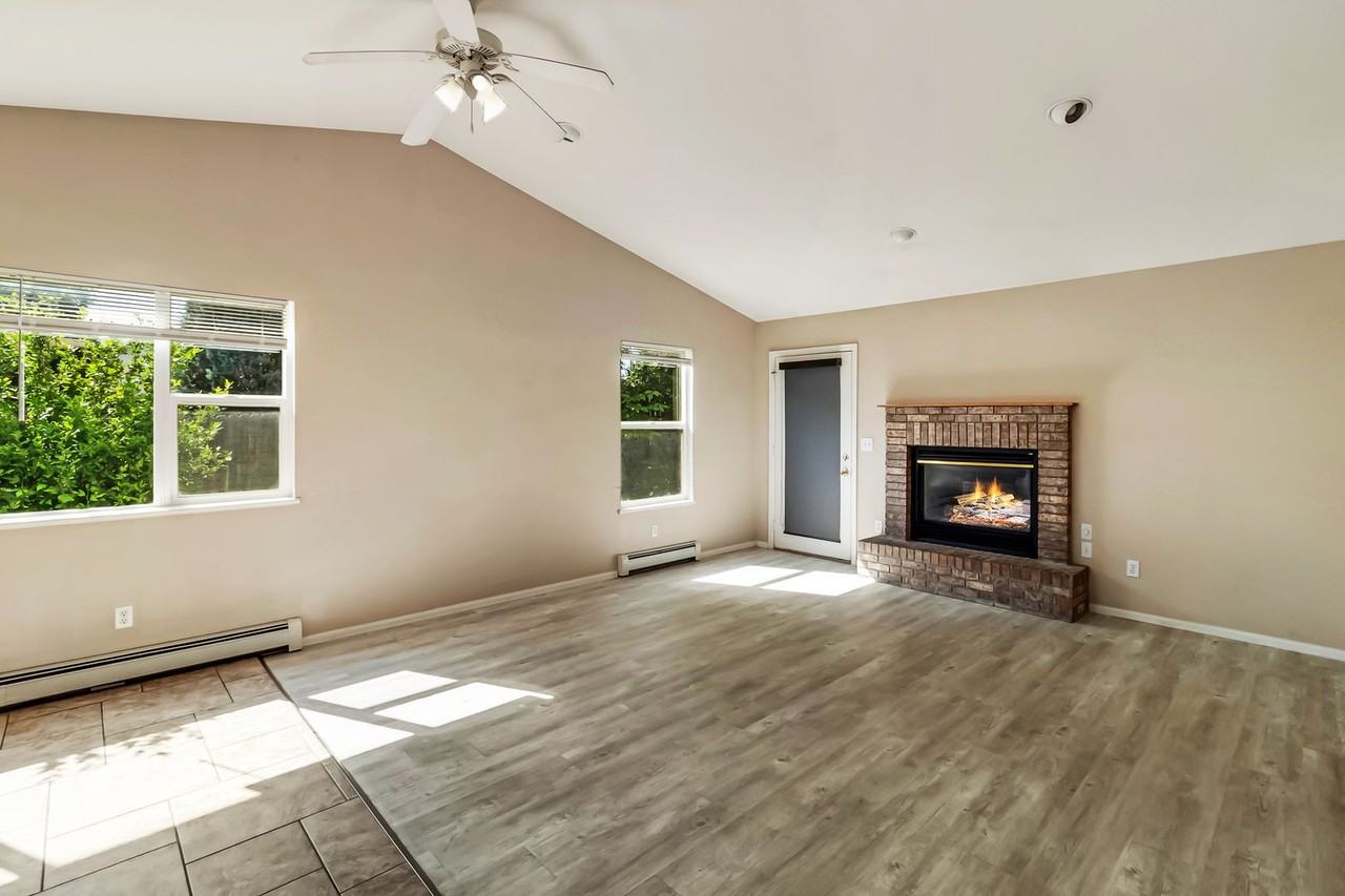 2325 Springside Ct - Photo 7 of 41