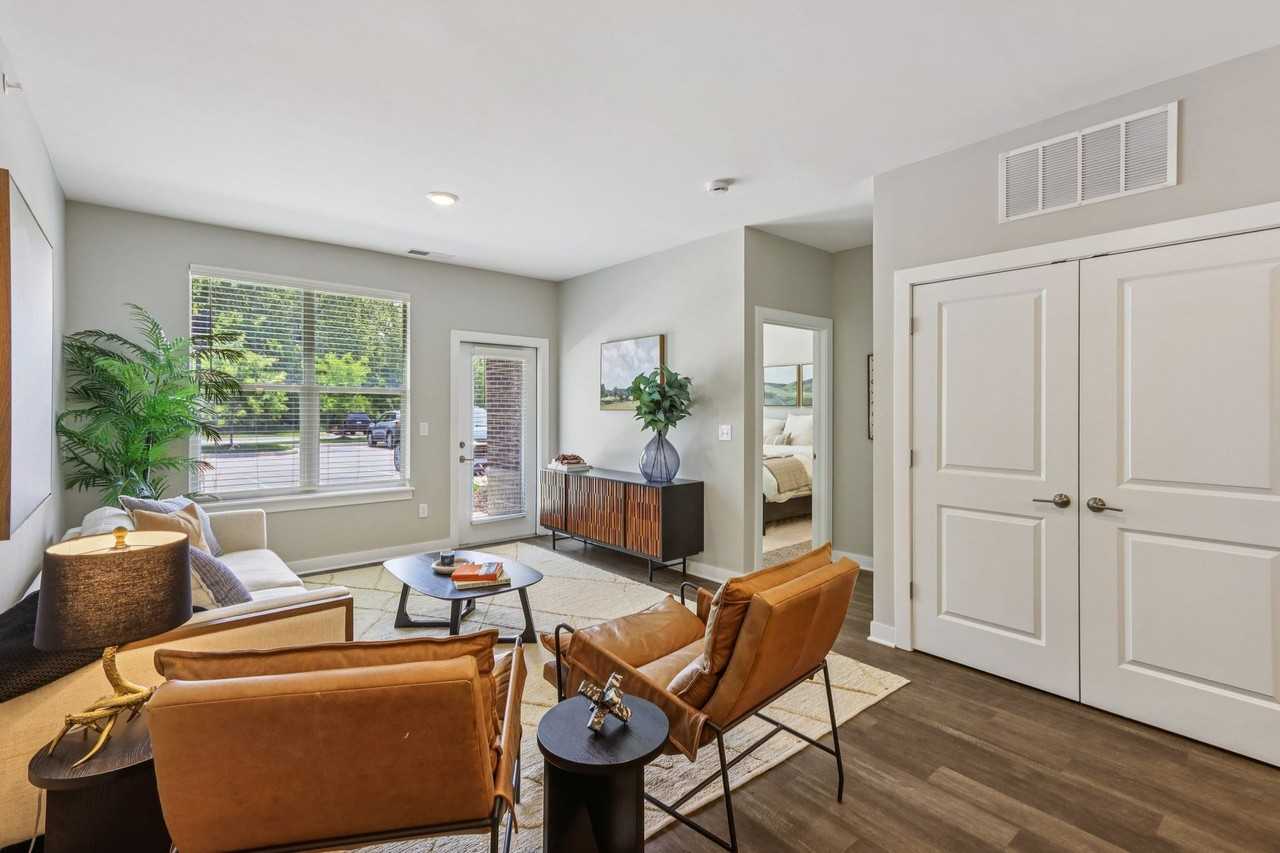 Founders Pointe Apartments - Photo 3 of 50