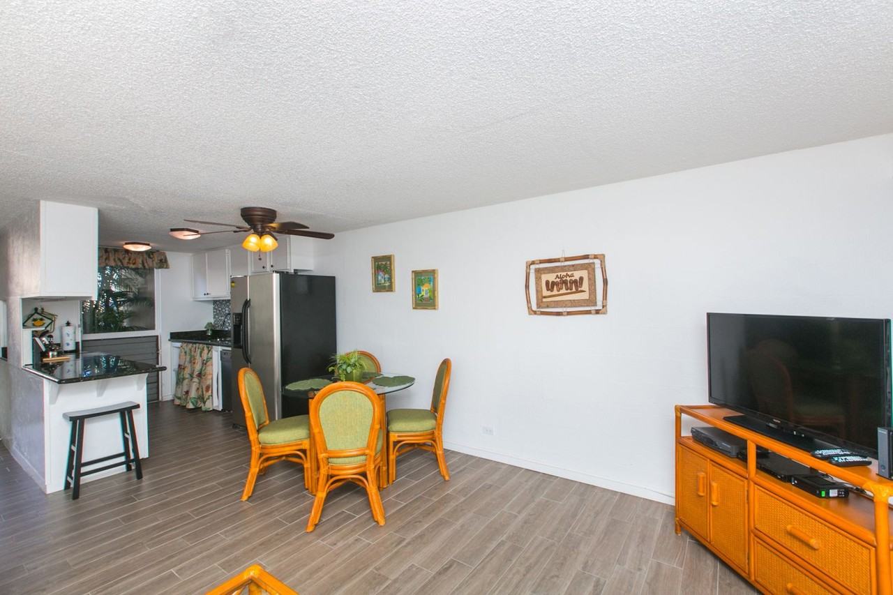 68-090 Au St - Photo 5 of 21