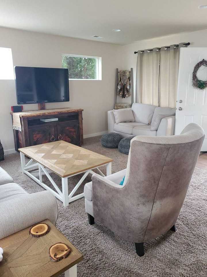 3681 W Sharpshin Dr - Photo 2 of 18