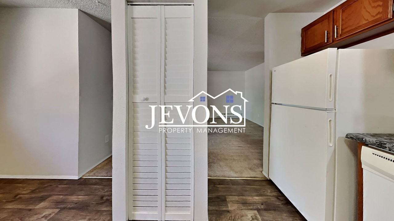 5017 S Orchard St Tacoma, WA 98467 - Photo 5 of 31