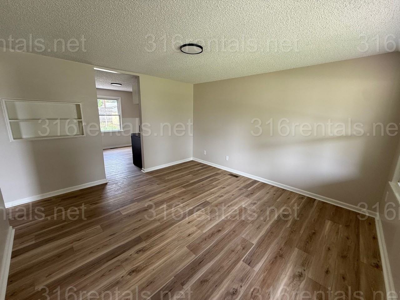 4621 S Gold St - Photo 2 of 12