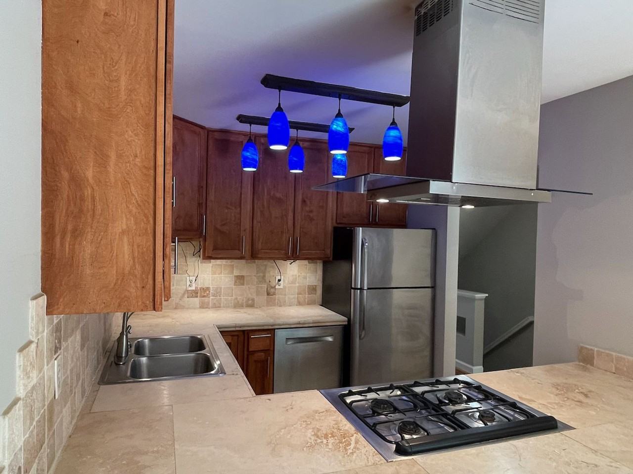 428 Page Ave Ne #16 - Photo 5 of 20