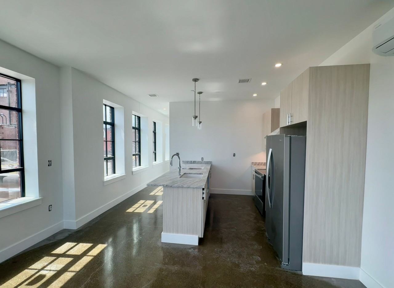 Rumery Lofts - Photo 3 of 9
