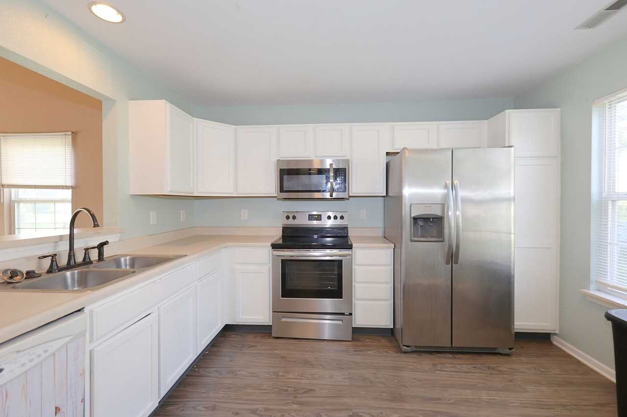 5532 Burning Tree Ct - Photo 7 of 18