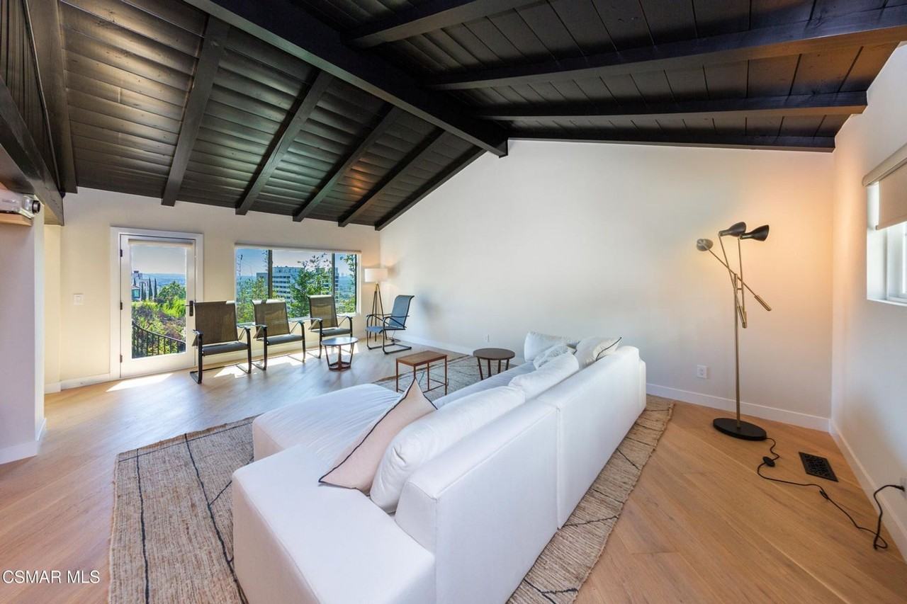 1374 Miller Place - Photo 6 of 25