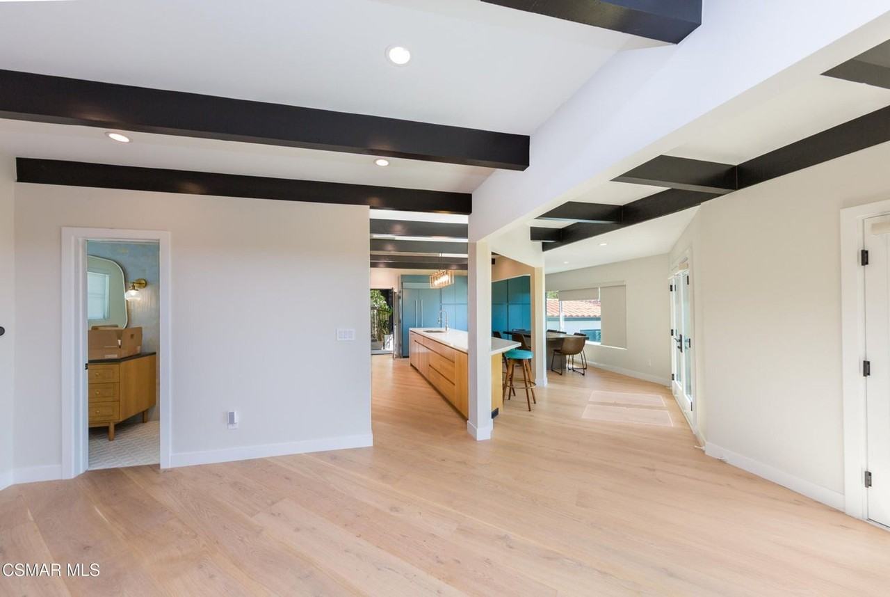 1374 Miller Place - Photo 7 of 25