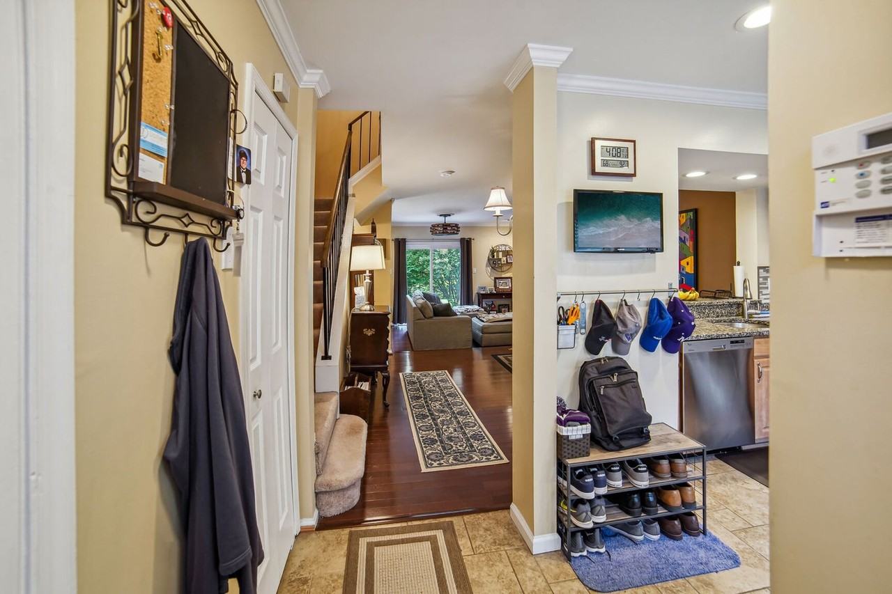 14224 Angelton Terrace - Photo 3 of 30