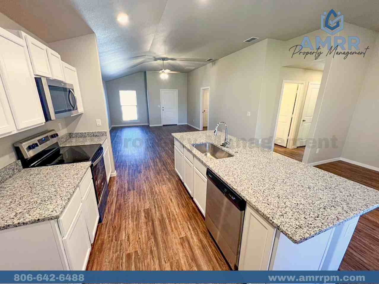 2029 Kenwood Ave - Photo 5 of 18
