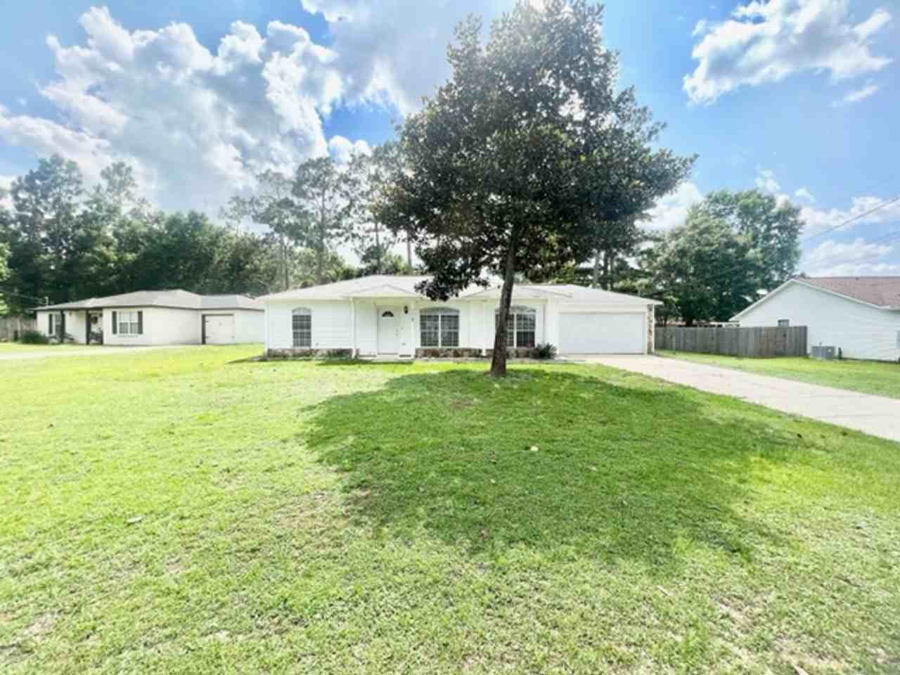 305 Runnymeade Dr - Photo 2 of 23