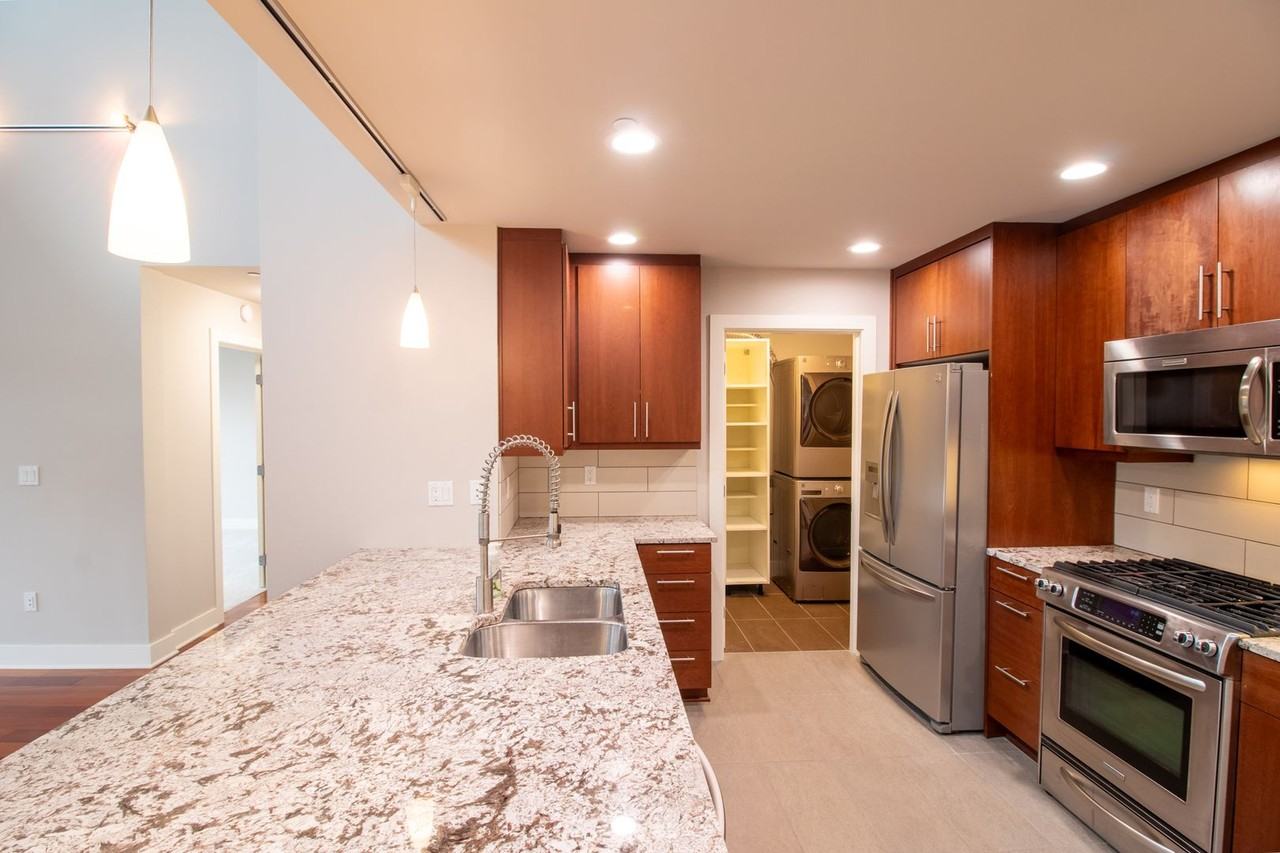 7800 Se 27th St #504 - Photo 4 of 26