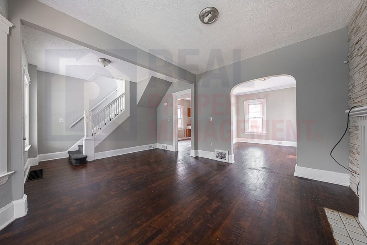 13705 Beachwood Ave - Photo 4 of 15