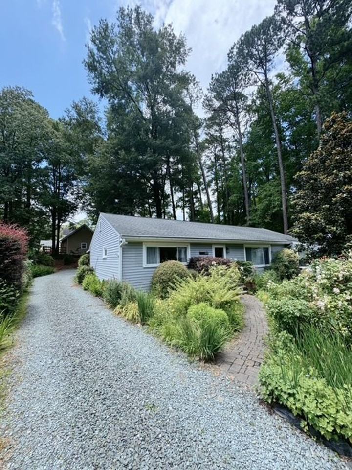 3028 Dixon Rd - Photo 2 of 22