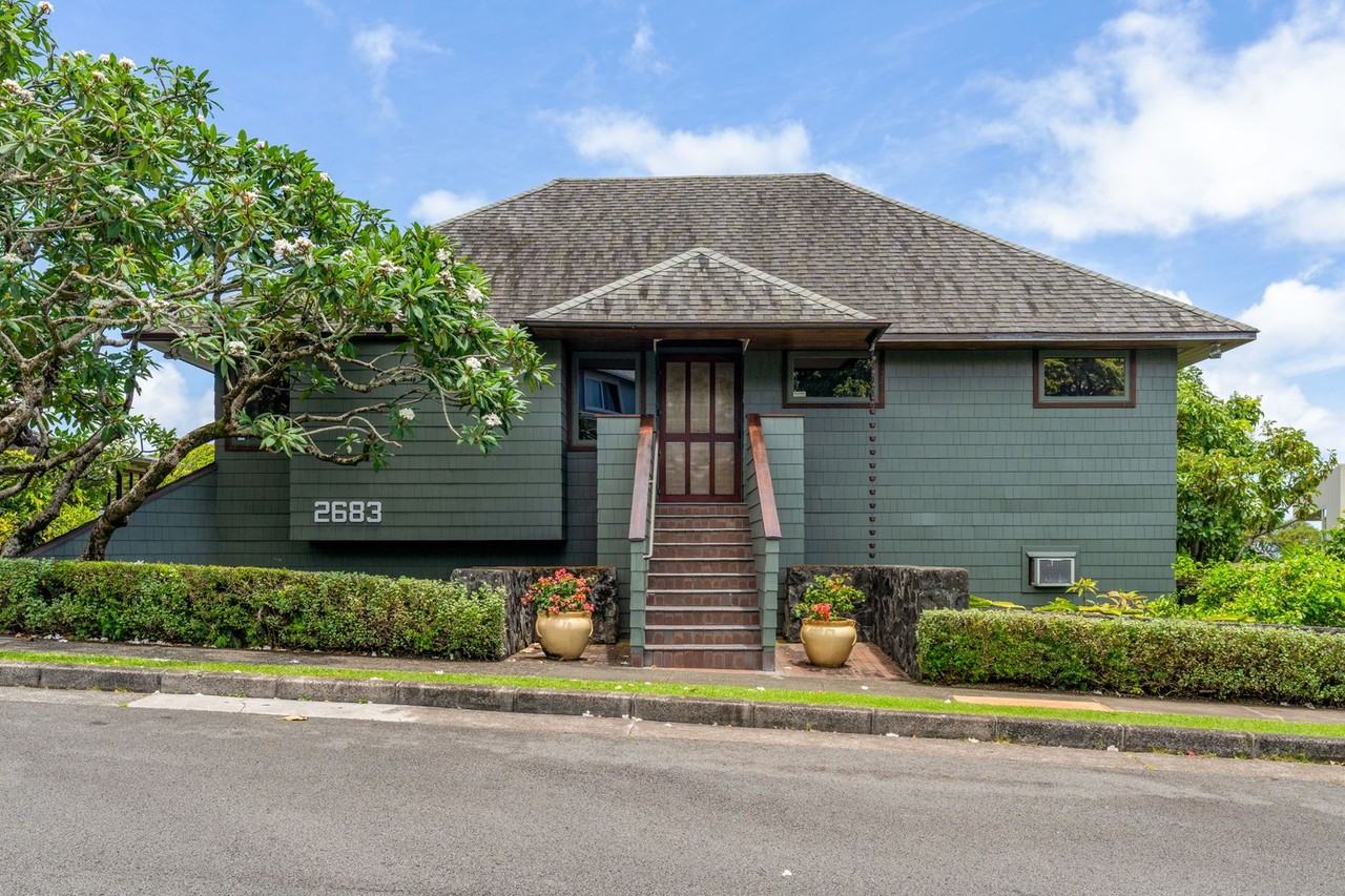 2683 Aaliamanu Pl - Photo 2 of 30