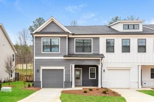 featured image of 806 Calvin Park Dr