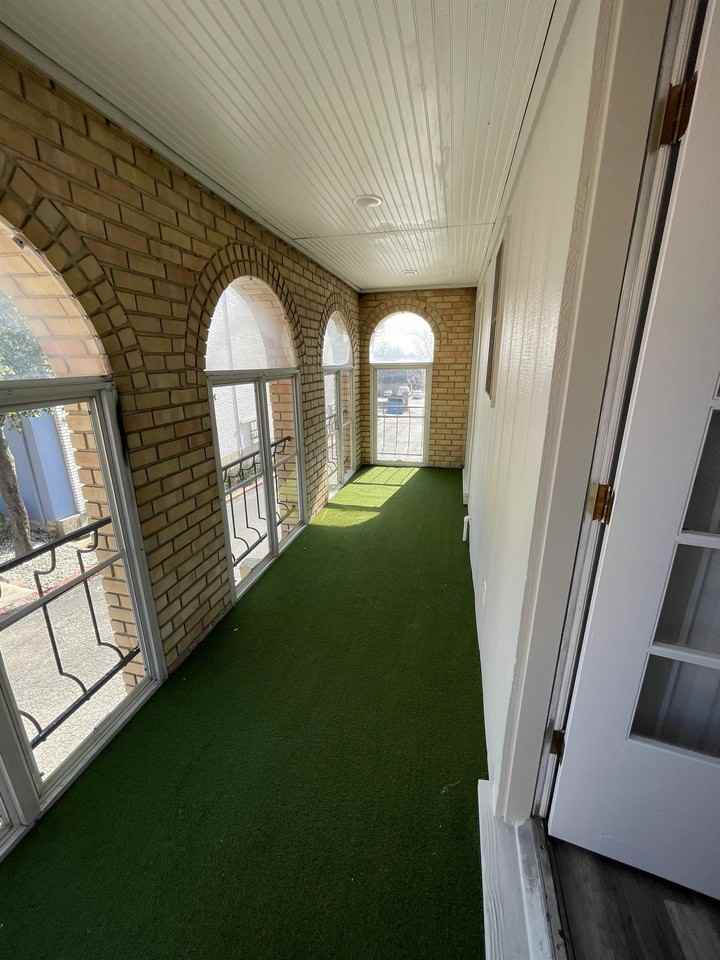 911 Vance Jackson #Z - Photo 6 of 38