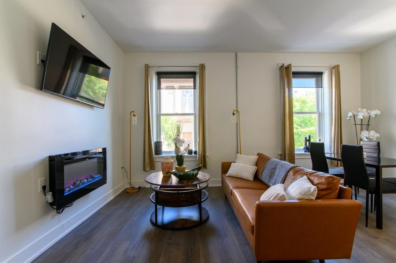 205 State St #2 - Photo 2 of 16