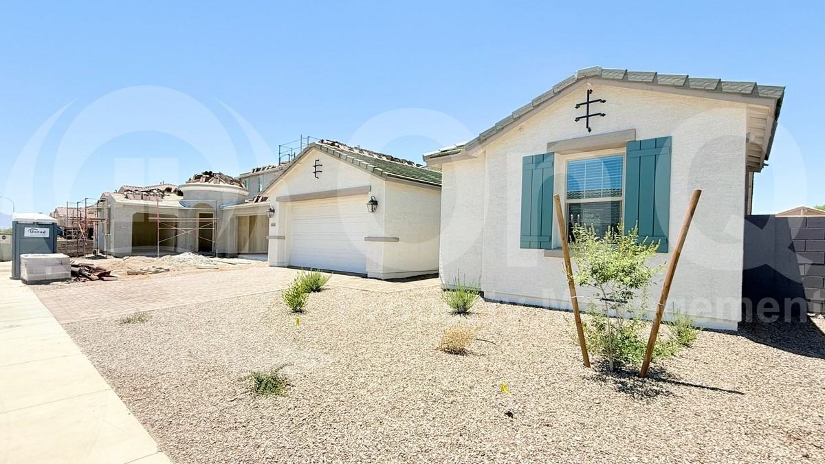 3606 N 103rd Ave - Photo 2 of 28