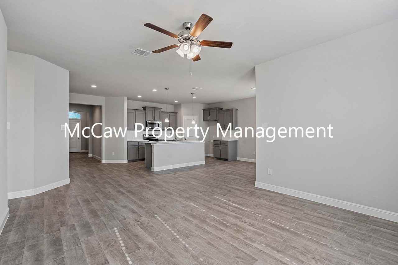 555 Smart Strike Trl - Photo 3 of 25