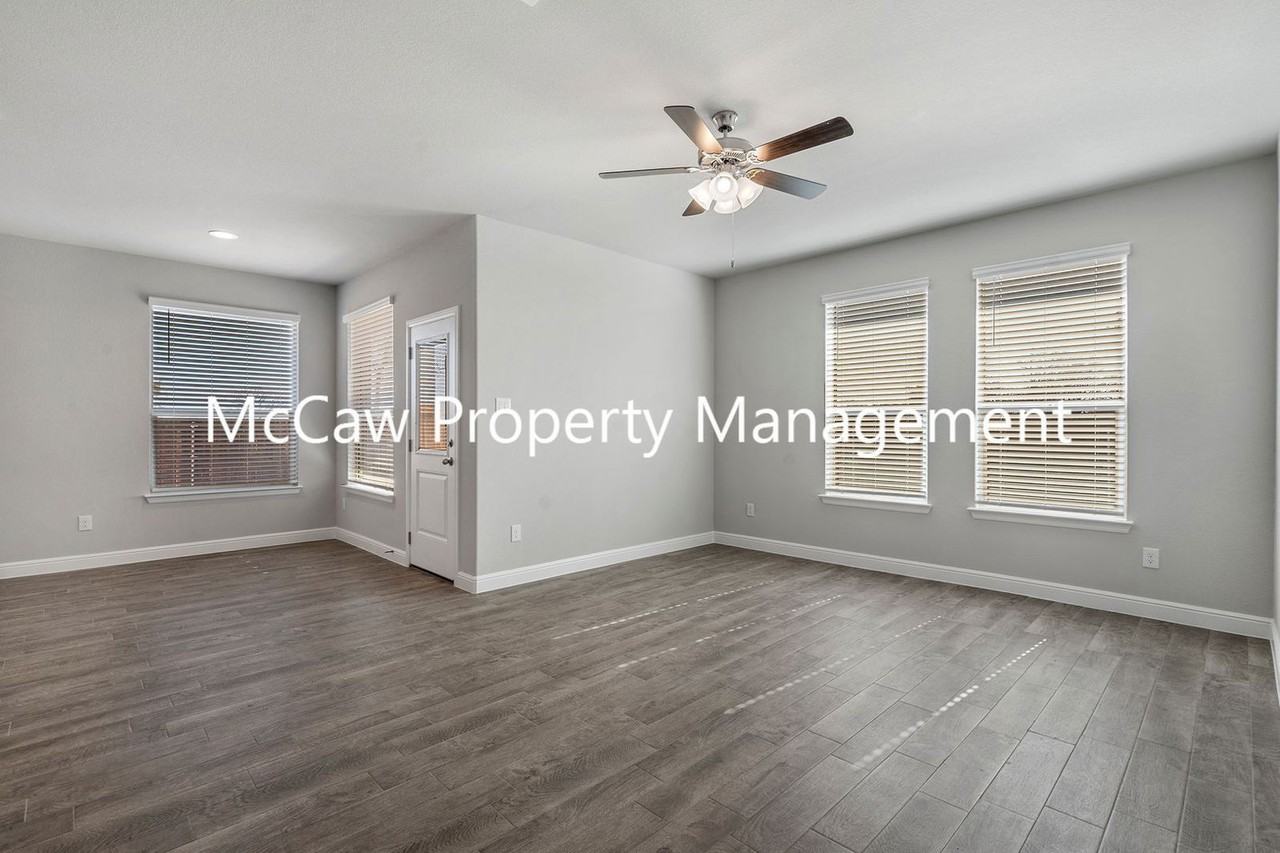 555 Smart Strike Trl - Photo 5 of 25