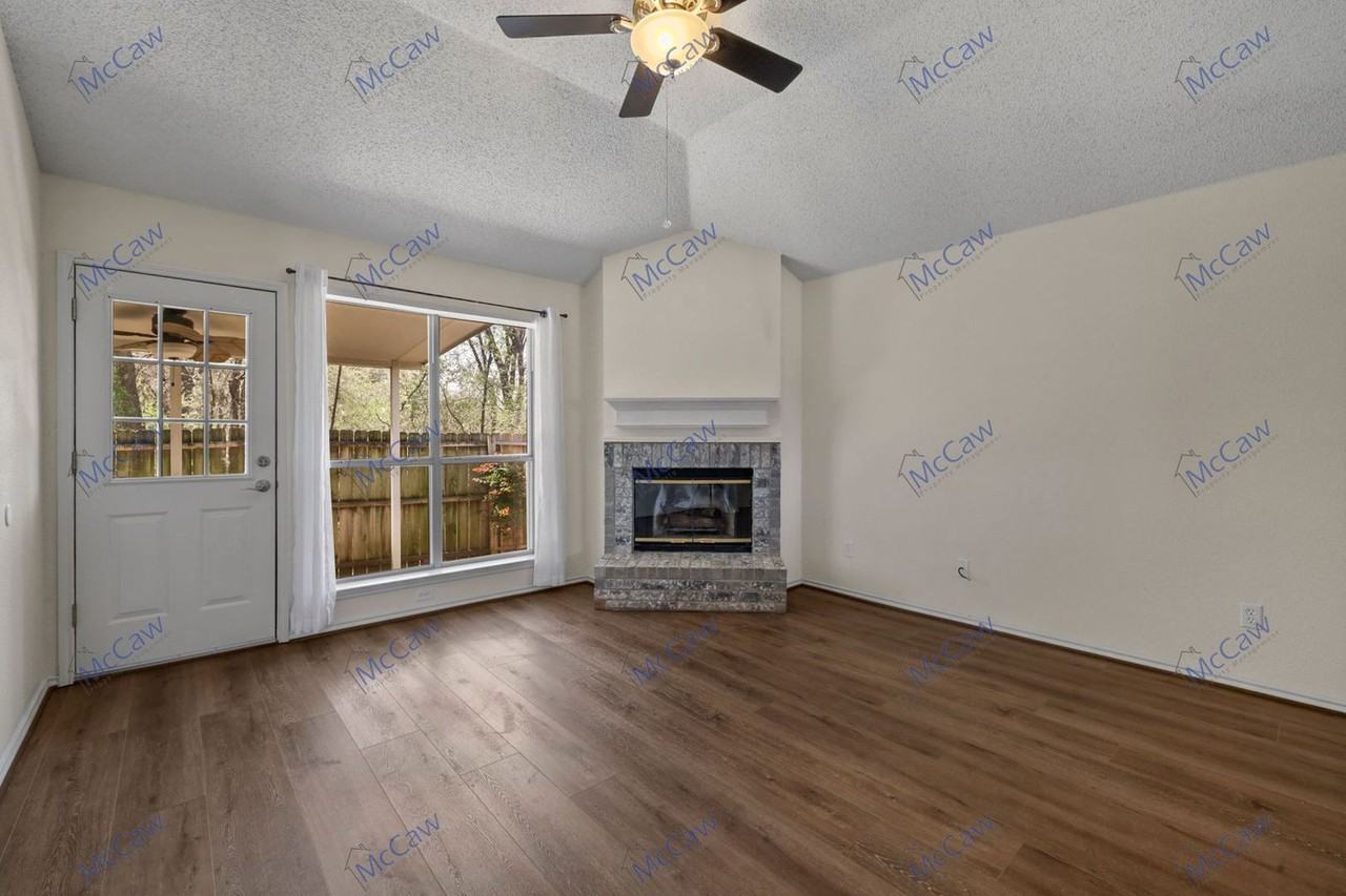 5719 Colebrook Trl - Photo 6 of 19