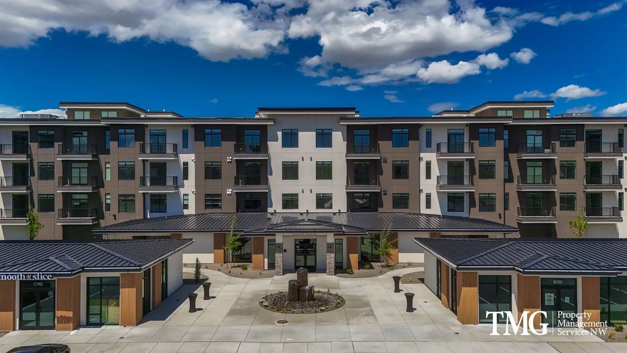 The Falls on 24th - Photo 4 of 50