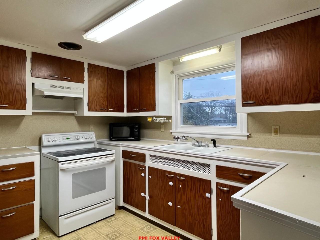 2522 Carleton Ave #3 - Photo 2 of 13