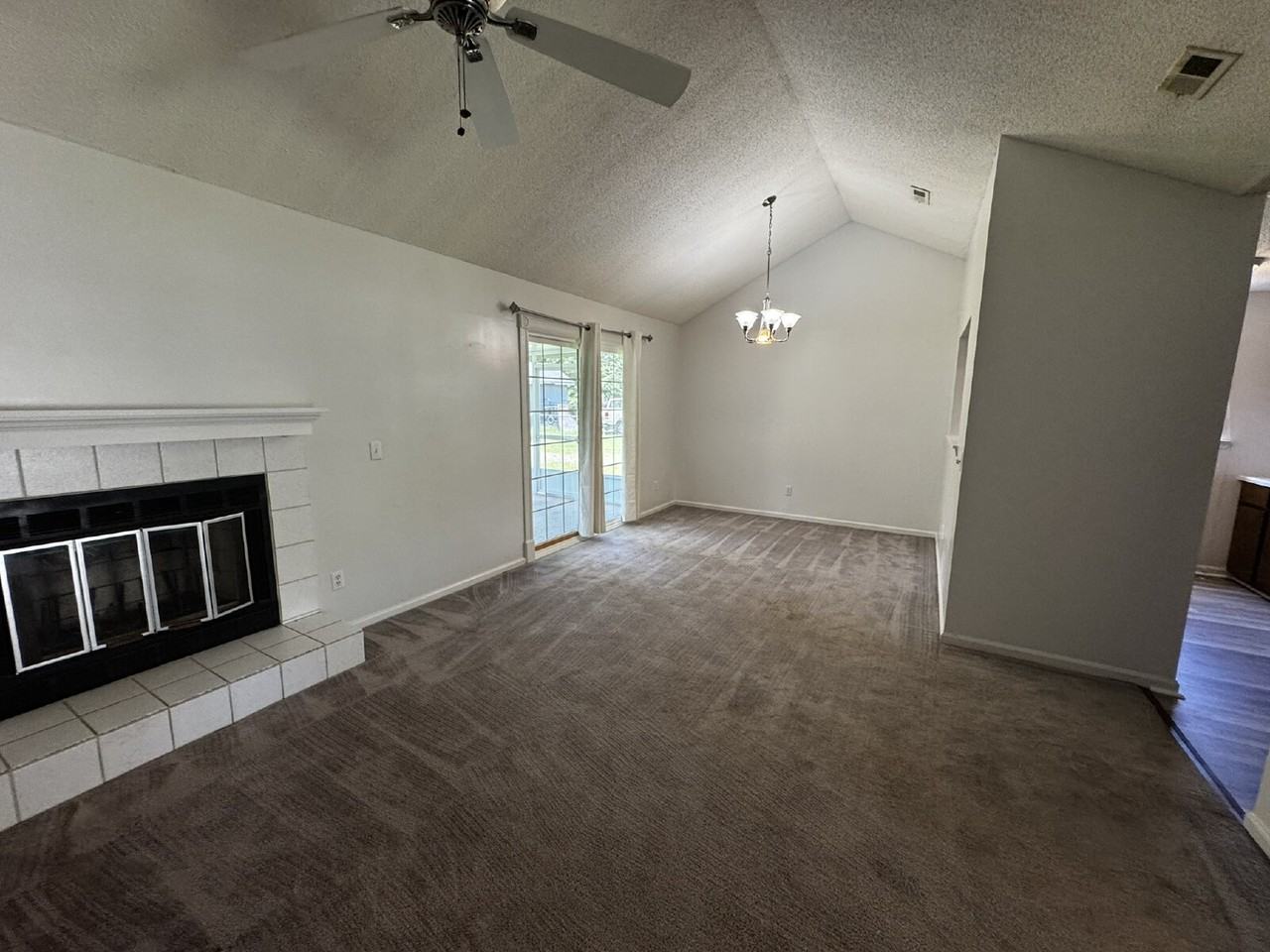 1329 Forest Lake Dr - Photo 4 of 14