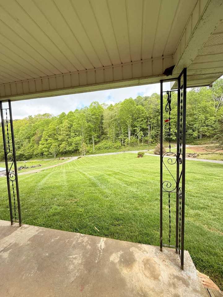 32 Partridge Pl - Photo 2 of 13