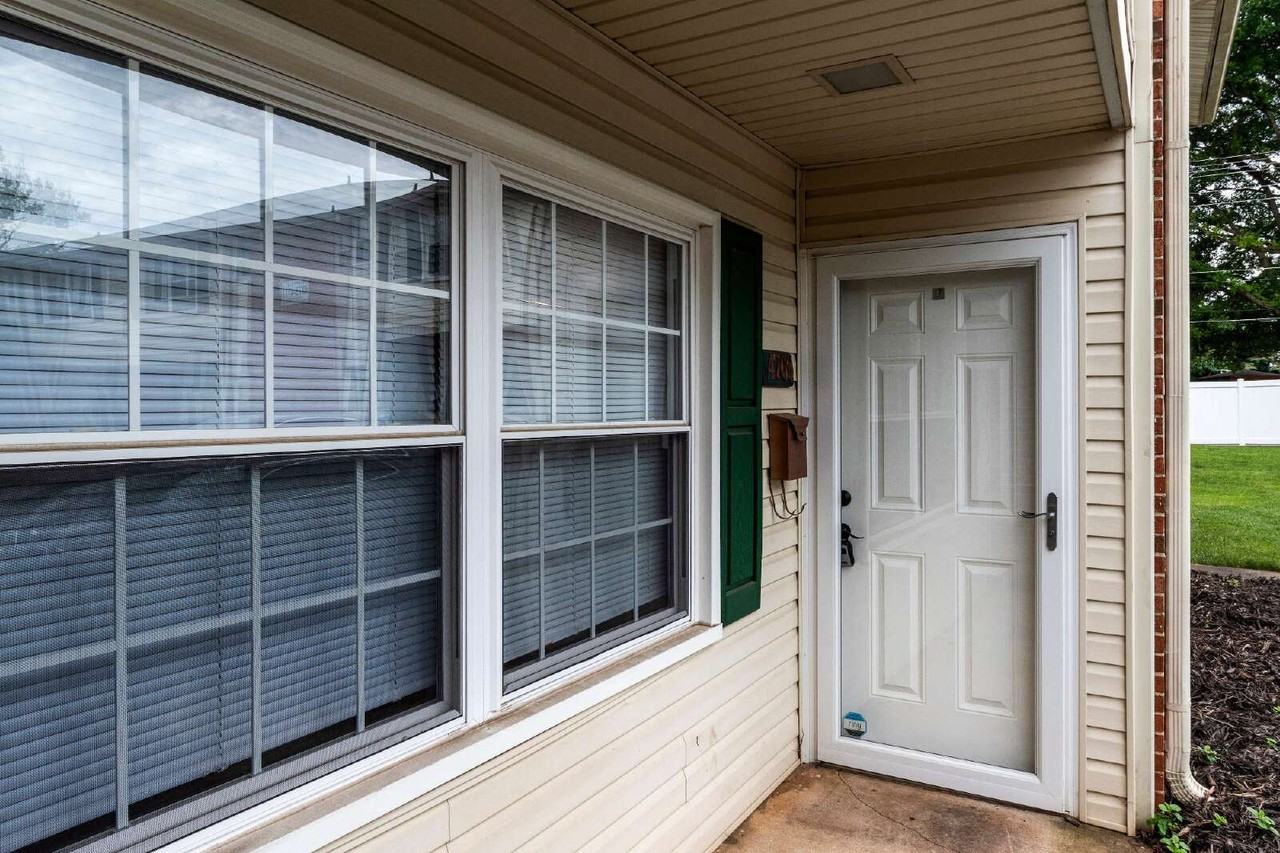 4769 Champion Ct - Photo 2 of 31