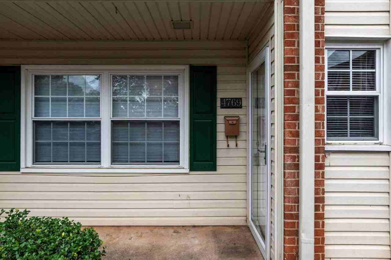 4769 Champion Ct - Photo 3 of 31