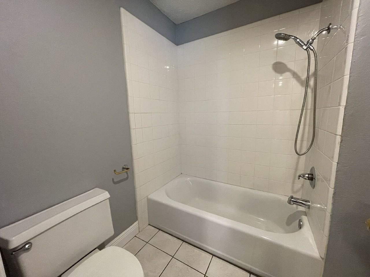 5730 Dartmouth Drive - Photo 7 of 13