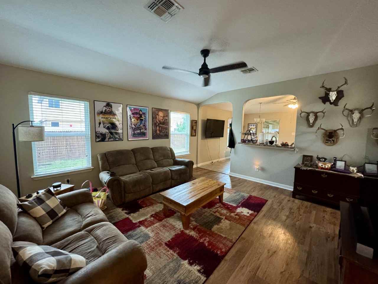 111 Hawk Cir - Photo 6 of 19