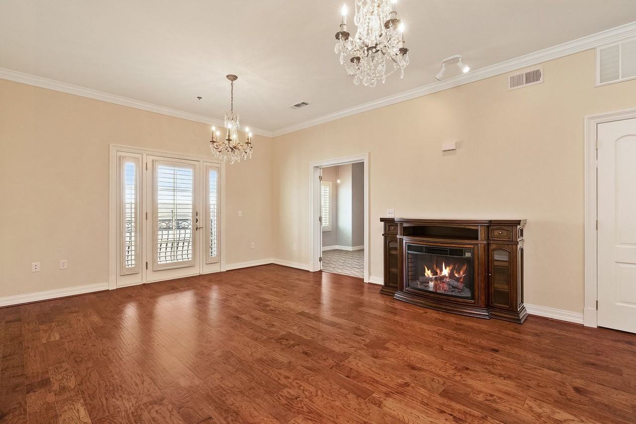 The Yorkshire Apartment Homes - Photo 6 of 26