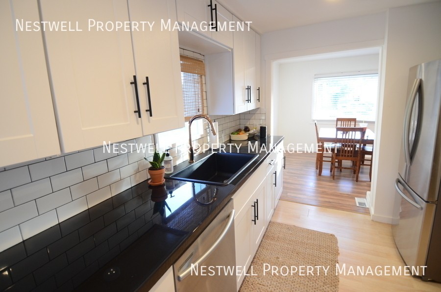 569 S Post St - Photo 2 of 38