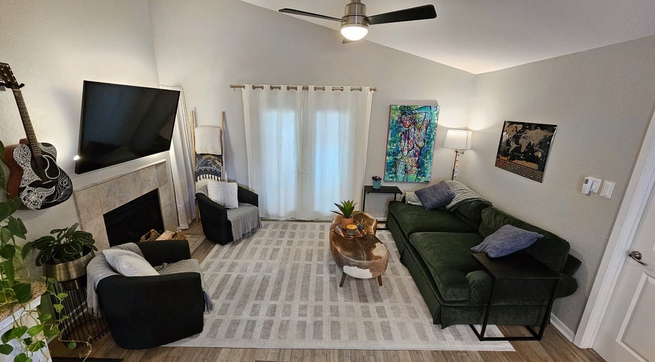 3204 Menchaca Rd #208