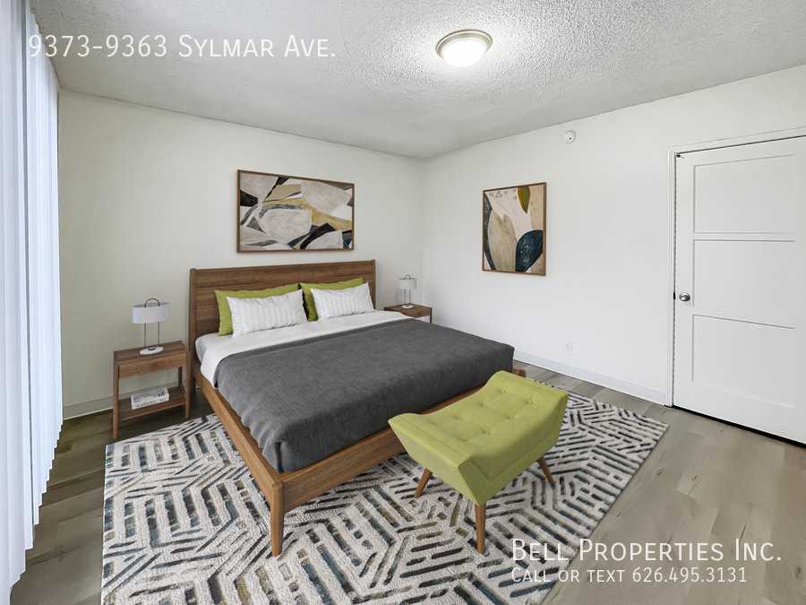 9373 Sylmar Ave #7 - Photo 5 of 10