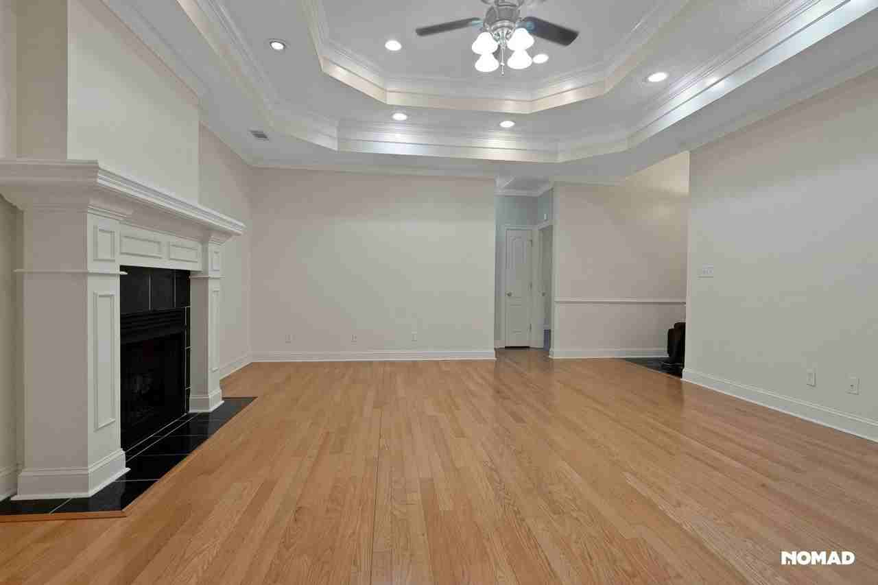 2729 Quail Run Dr - Photo 5 of 18