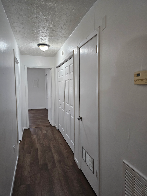 165 Midway Dr #C - Photo 4 of 9