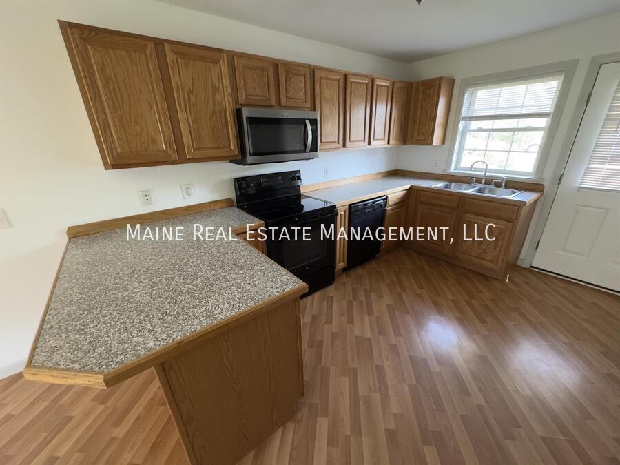 13 River Village Dr - Photo 3 of 11