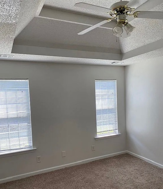 405 Dunmurry Pl - Photo 4 of 5