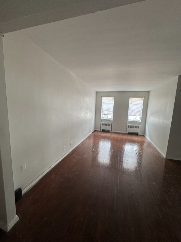 85 Easton Ave #4B