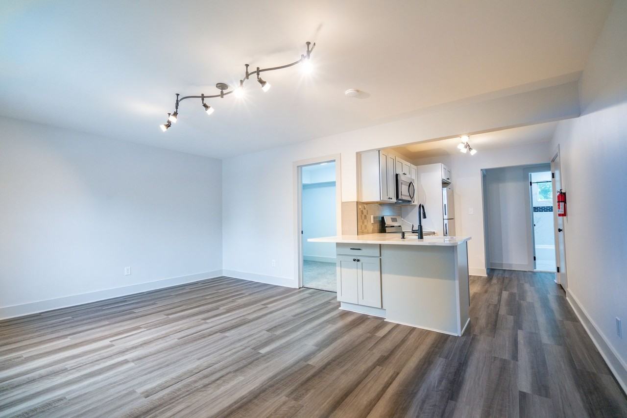 West Gate Apartments - Photo 2 of 14