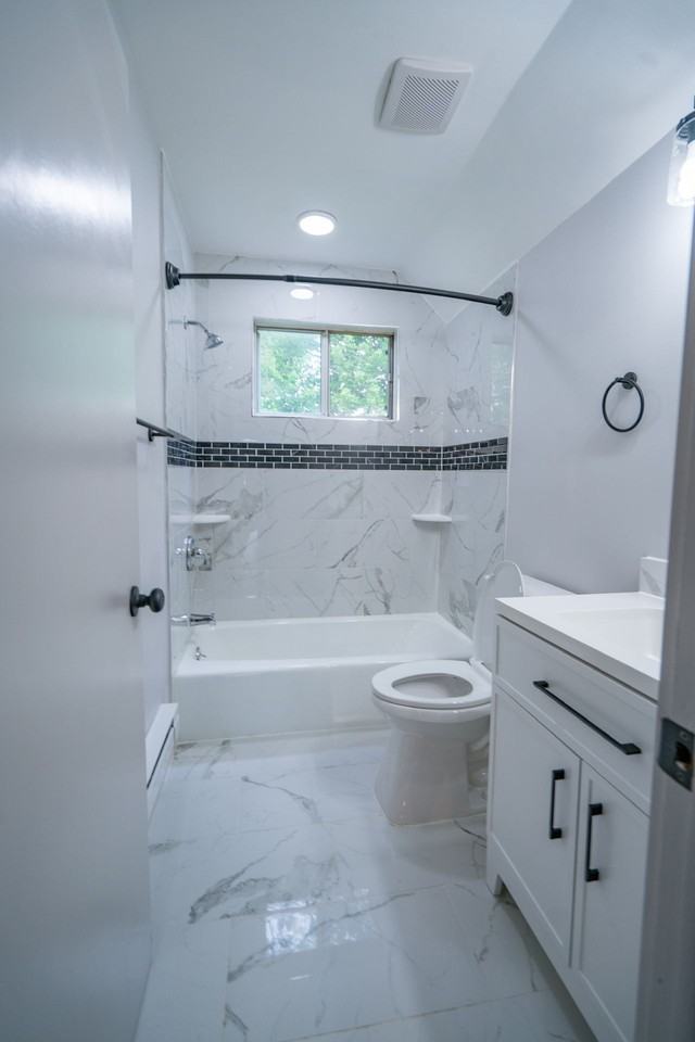 West Gate Apartments - Photo 7 of 14